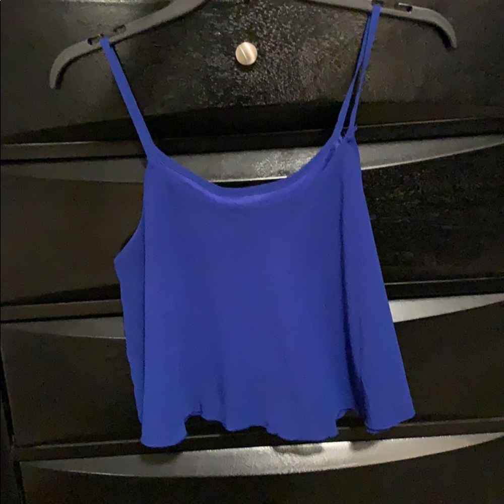 Flowy crop tank